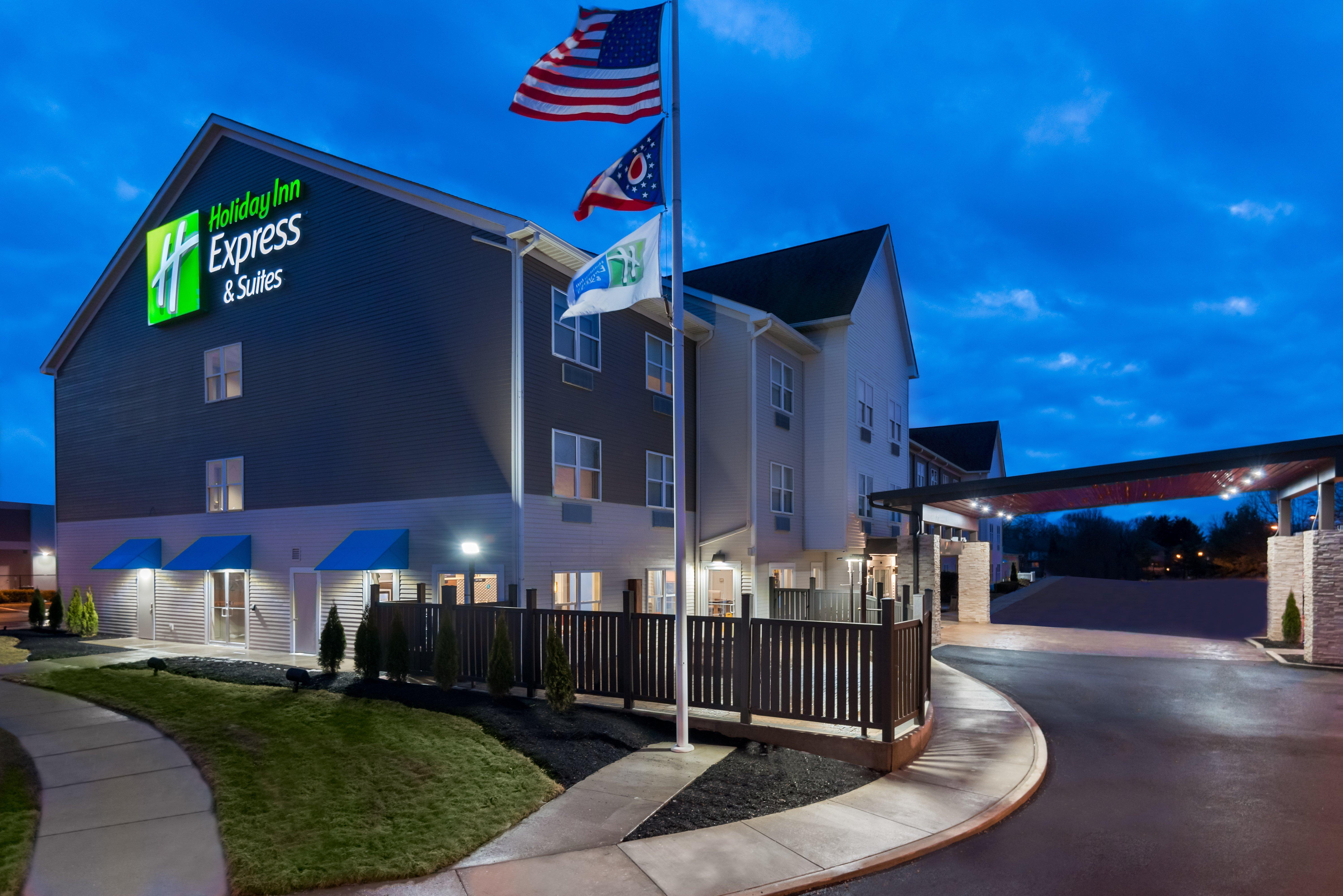 Holiday Inn Express & Suites - Columbus Airport East By Ihg Exterior photo